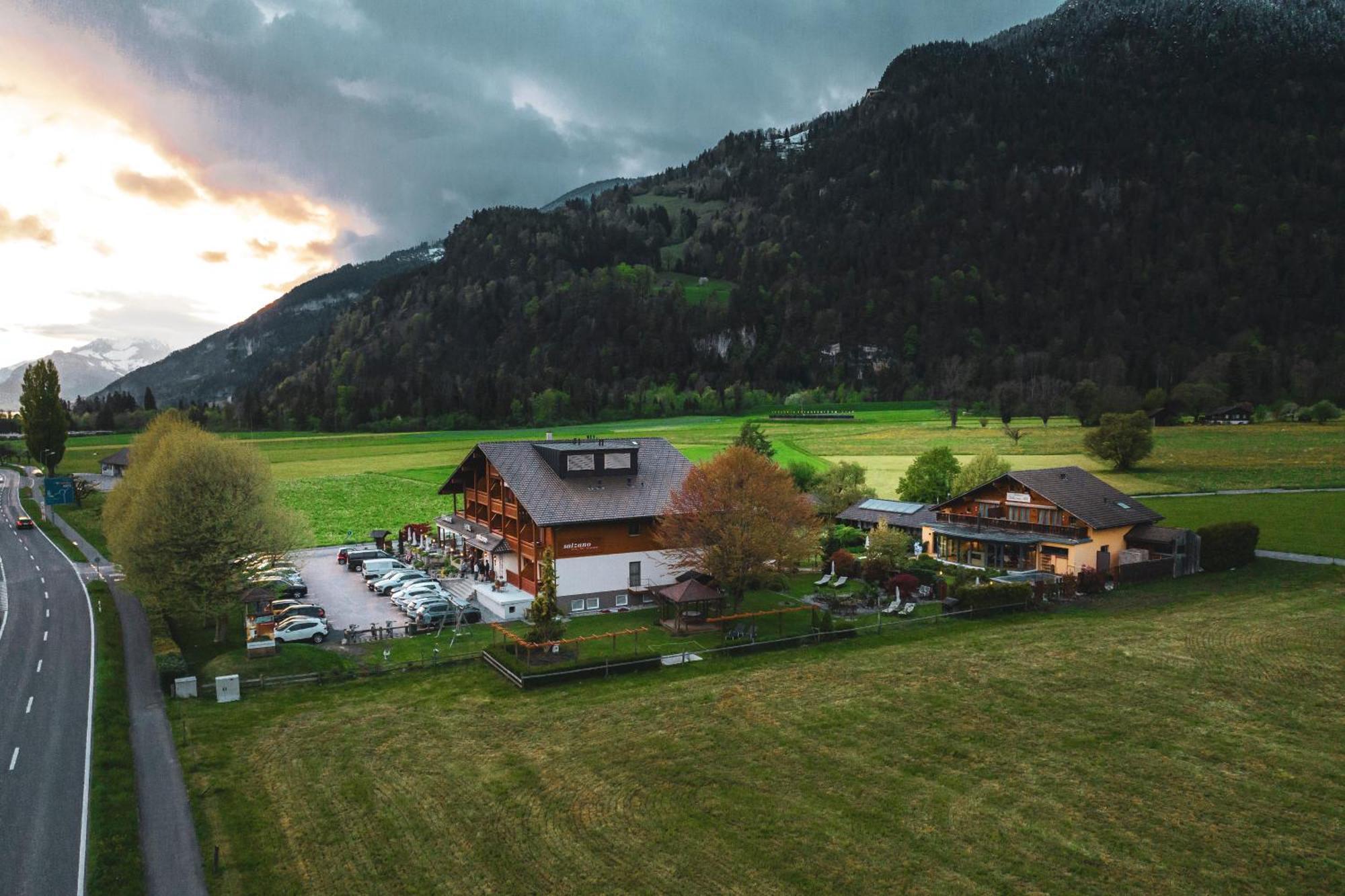 Salzano Hotel - Spa - Restaurant Unterseen Zewnętrze zdjęcie